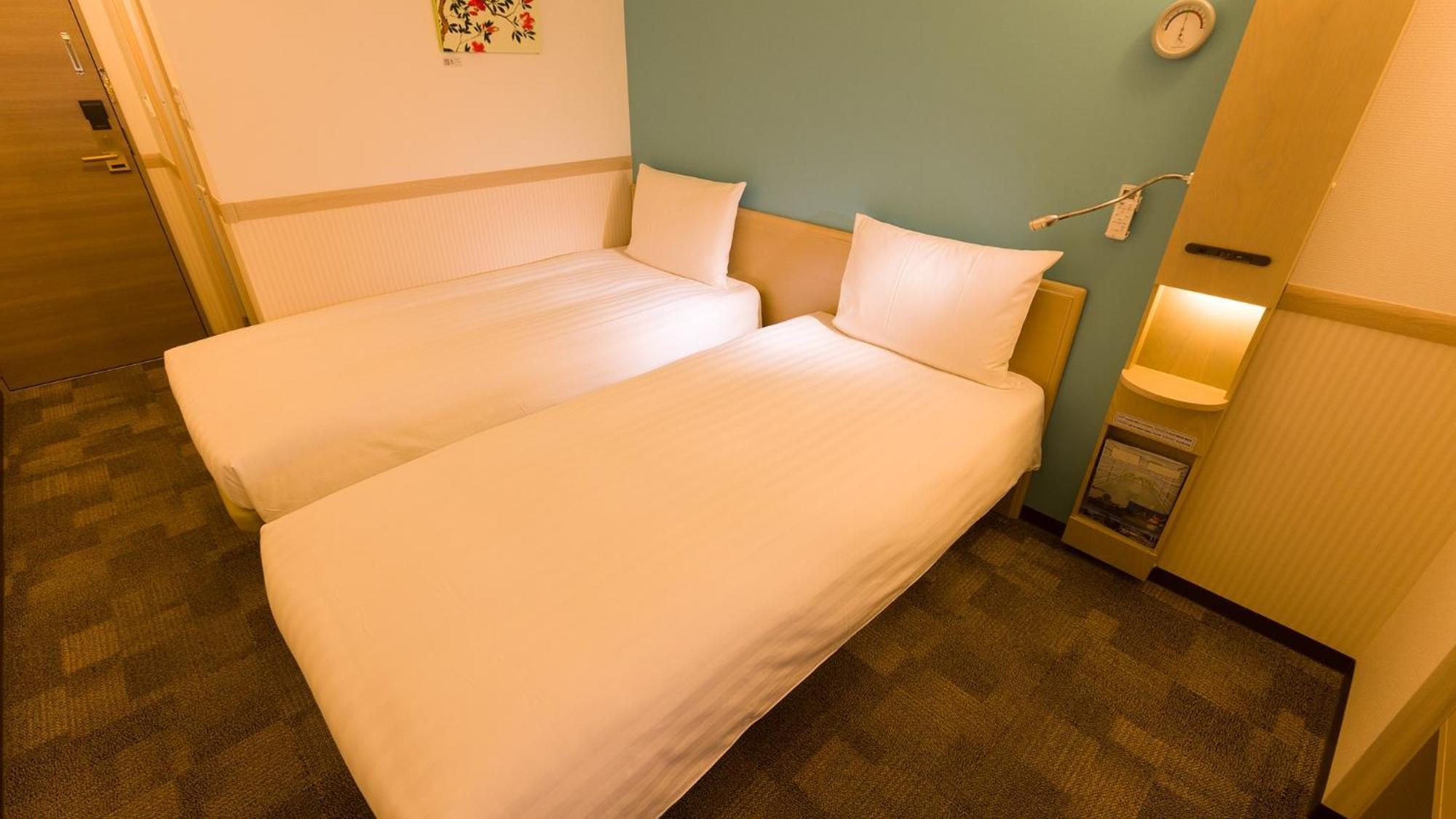Toyoko Inn Shin-Aomori-Eki Higashi-Guchi Quarto foto