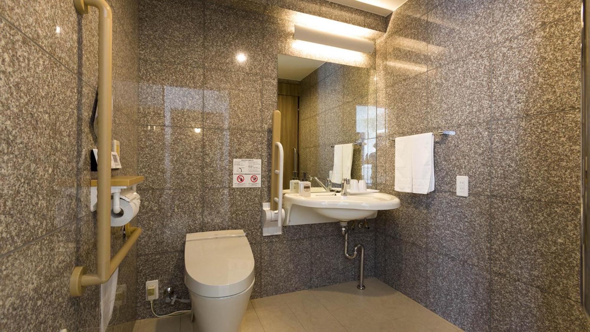 Toyoko Inn Shin-Aomori-Eki Higashi-Guchi Quarto foto